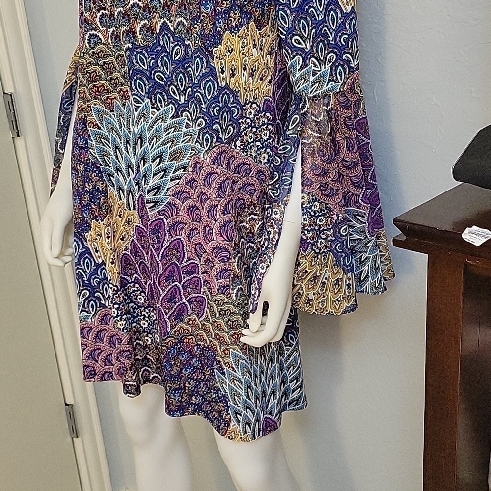 IVY ROAD Colorful Flare Split Sleeve Scoop Neck Peacock Mini Trapeze Disco Dress - Picture 4 of 8